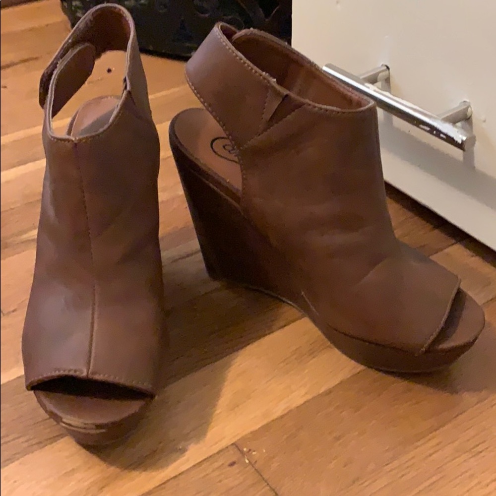 Candies booties